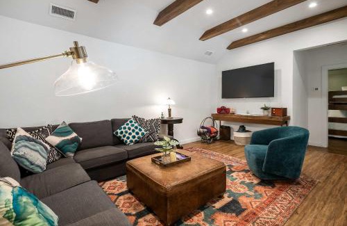 Southside House | Updated Downtown home next to NAU