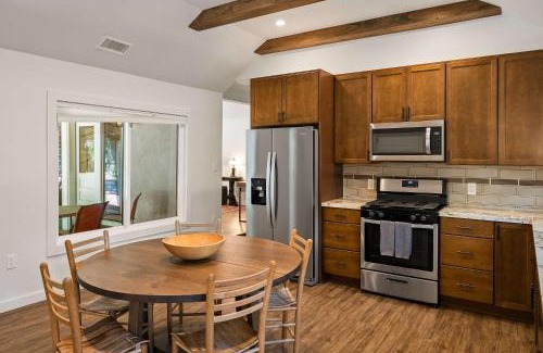 Southside House | Updated Downtown home next to NAU