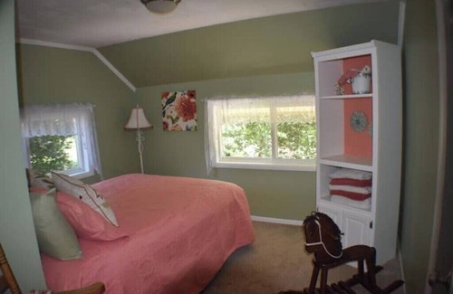 West Stayton Other | Updated farmhouse on 5 acres near salem oregon