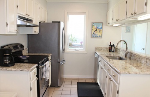 Brewster Condo | Updated Howland Village end unit