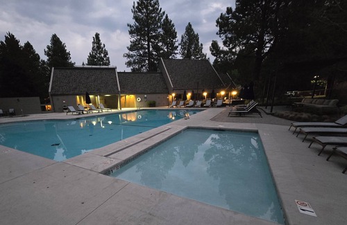 Century West Condo | Updated Mt.Bachelor Village Resort Condo