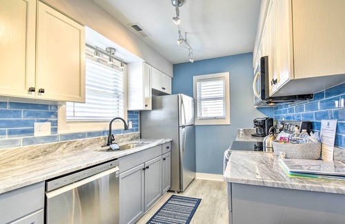 Myrtle Beach Cottage | Updated Myrtle Beach Cottage w/Shared Pool!