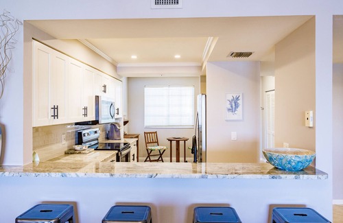 Vanderbilt Beach Condo | Updated Vanderbilt Beach Condo with Great Views.