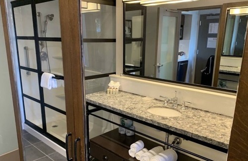 Civic Core Apartment | Upscale hotel suite in GasLamp District — Comic Con 2023