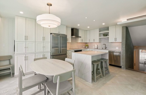 Fernandina Beach Condo | Upscale Renovations at Oceanfront Beach Walker Villa!