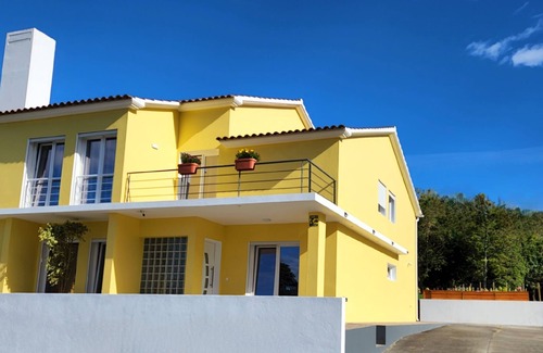 Ginetes Villa | Upscale Villa with 5 bedrooms and 4 bathrooms.nn