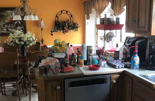 Hendersonville House | Upstairs Private Room Full Bath 15 Mins From Down Town Nashville. No extra fees