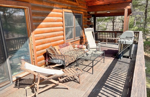 Hollowville Cabin | Upstate Private Cabin Getaway