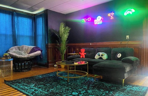 Cortland Apartment | Urban Oasis in Downtown Cortland