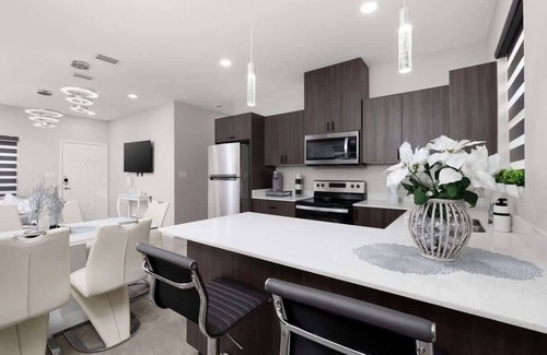 Pharr Apartment | Urban Serenity: Where Elegance Meets Tranquility