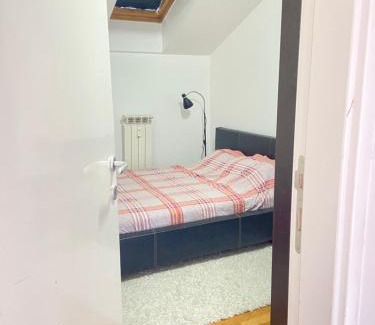 Vozdovac Apartment | Urban Villa