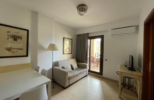 Punta del Moral Apartment | Urbanización Jardines de Isla canela vista jardín By SIT