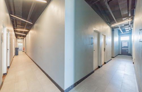 Balikpapan Hotel | Urbanview Hotel The Tang Balikpapan by RedDoorz