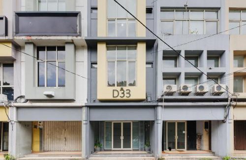 Jakarta Hotel | Urbanview Syariah Kost D33 Hutan Kota Srengseng