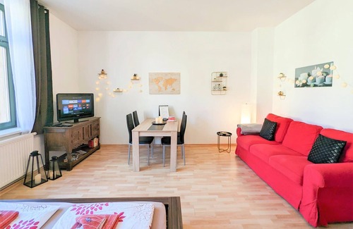 Sebnitz Apartment | Urlaubsmagie - Helle Wohnung,sauna,whirlpool - UO