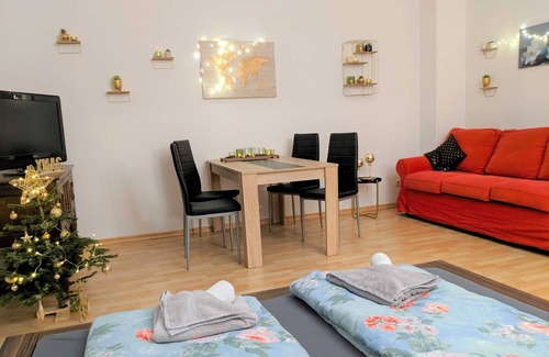 Sebnitz Apartment | Urlaubsmagie - Helle Wohnung,sauna,whirlpool - UO
