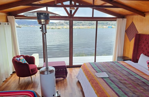 Puno Hotel | UROS ARUMA URO LODGE