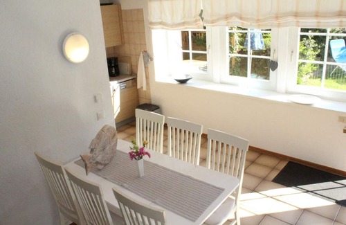 Burg auf Fehmarn House | Us Schün - central location - child-friendly - own parking spaces
