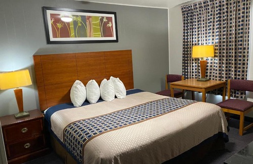 Mount Vernon Hotel | Usa Inn