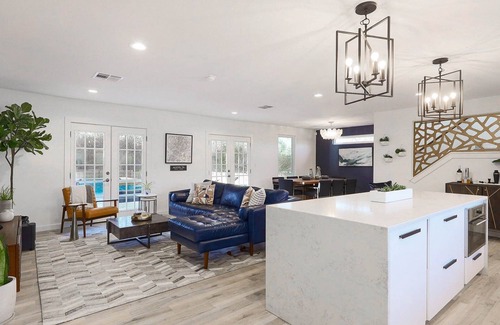 Parker Lane House | UT Football Fave - Pool, Hot Tub, BBQ Grill, Etc.