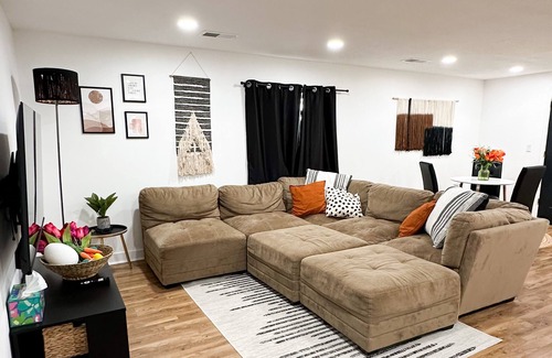 Eagle Mountain House | Utah Family Retreat in Eagle Mountain with King Suite