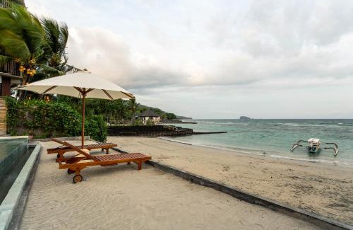 Candi Dasa House | Utama Villas Beach Front Candidasa
