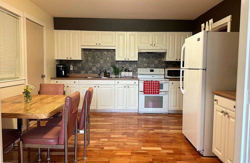 North Okanagan RV Rental | Utopia Feels 74 Person Private Luxury Campground!