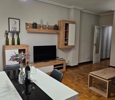 Logrono City Centre Apartment | Uva y vino, 7 PAX Pleno centro logroño