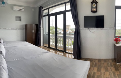 Go Cong Tay Hotel | Vân Anh Hotel