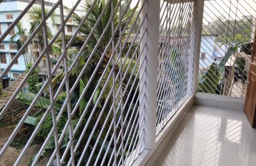 Gauhati House | V & Q Homestay
