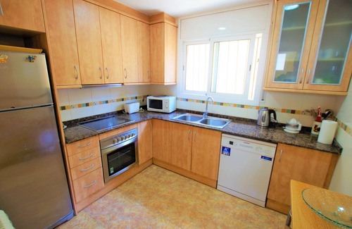 Lloret Blau Villa | V&V Lloret-Villa Galaxia: beautiful house for 6 people with pool in a quiet area