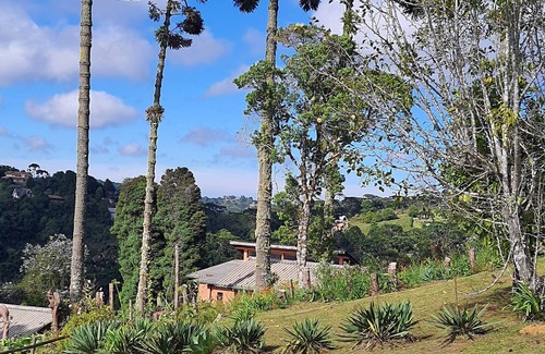 Recanto Araucaria Ski Chalet | Valle do Sol Chalets - Hydrangea Chalet