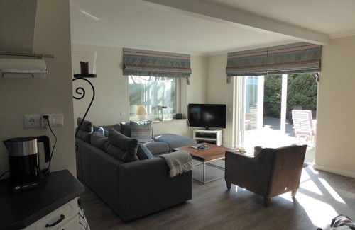 Neujellingsdorf House | Vacation home for 4 guests with 94m² in Fehmarn OT Neujellingsdorf (294256)