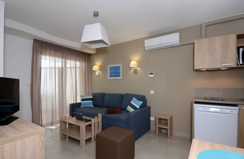 Le Barcares Condo | Vacances en bord de mer en France | Accès Plage