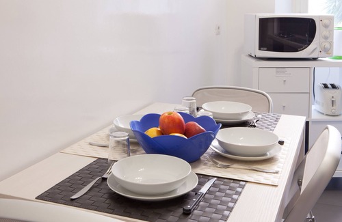 San Giovanni Apartment | Vacanze romane holidays Family House close metro station and Colosseum
