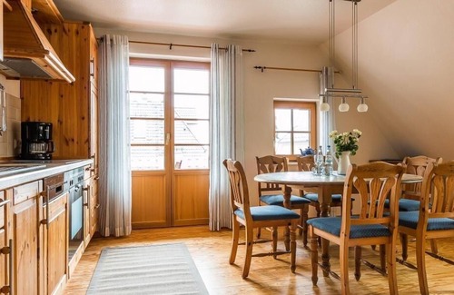 Althagen Apartment | Vacation apartment "Ahrenshooper Landhaus 04"