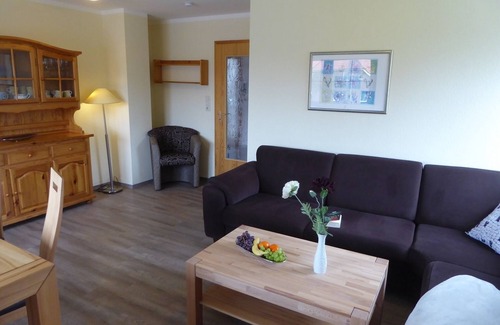 Presen Apartment | Vacation apartment/apartment for 9 guests with 100m² in Fehmarn OT Presen (13294)