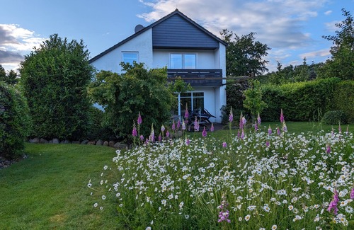 Langen b. Bremerhaven Apartment | Vacation apartment/apartment for 6 guests with 115m² in Geestland - North Sea (265135)