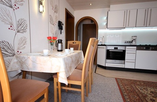 Liesen Apartment | Vacation apartment for 4 people with balcony and garden