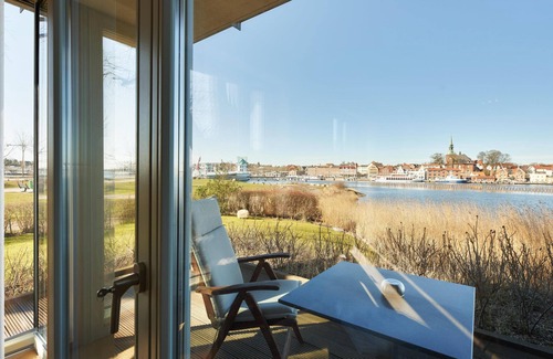 Ellenberg Apartment | Vacation apartment "Lotsenhaus 12" in the Schleibrücke in Kappeln.