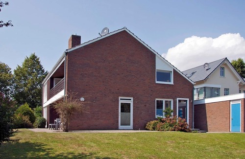 Burg auf Fehmarn Apartment | Vacation apartment/apartment for 4 guests with 98m² in Fehmarn OT Burg (17916)