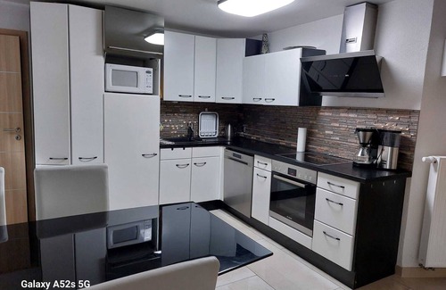 Waggershausen Apartment | Vacation apartment in a central location