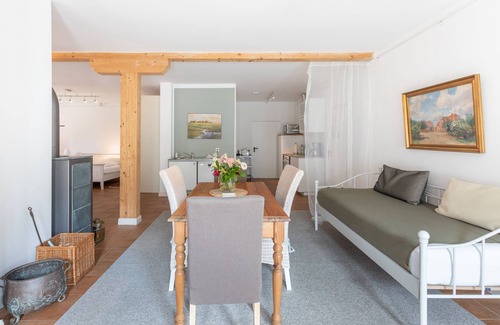 Hockensbull Apartment | Vacation apartment Meeresbrise in Husum-Schobüll for up to 3 people