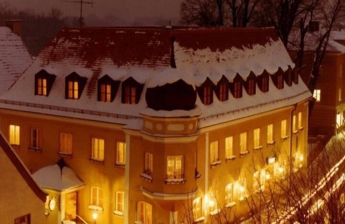 Altotting Apartment | Vacation apartment Altstadthotel Schex