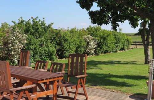 Sahrensdorf Apartment | Vacation apartment/apartment for 10 guests with 220m² in Fehmarn (51637)