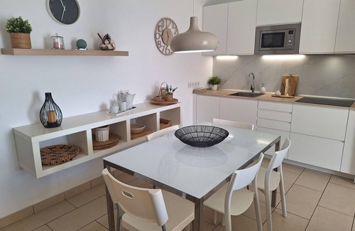 Poris de Abona Apartment | Vacation Apartment Arenas del Porís with Sea View and Shared Pool