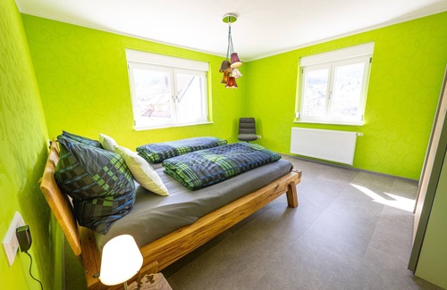 Loffenau Apartment | Vacation apartment Auerhahn, 115 sqm, 2 bedrooms, balcony and terrace, max. 4 persons