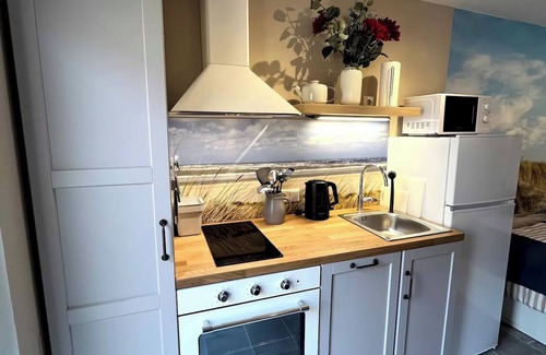 Zentrum Apartment | Vacation apartment Bös Lütte Stuuv in Husum for up to 2 people