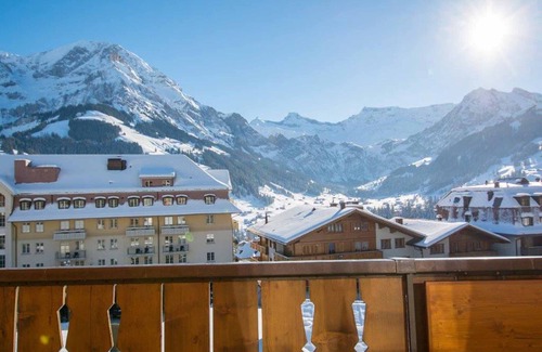Adelboden Apartment | Vacation apartment, close to the center, with a magnificent view of the mountains.