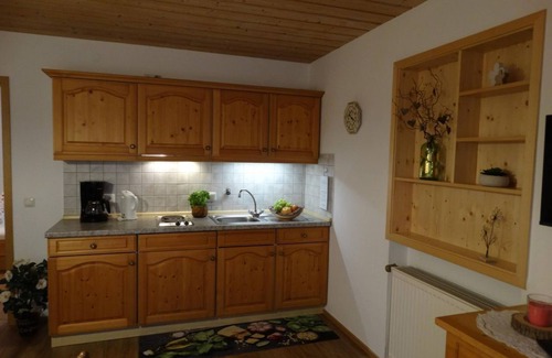 Bad Kohlgrub Apartment | Vacation apartment no. 1 - Guesthouse Elisabeth